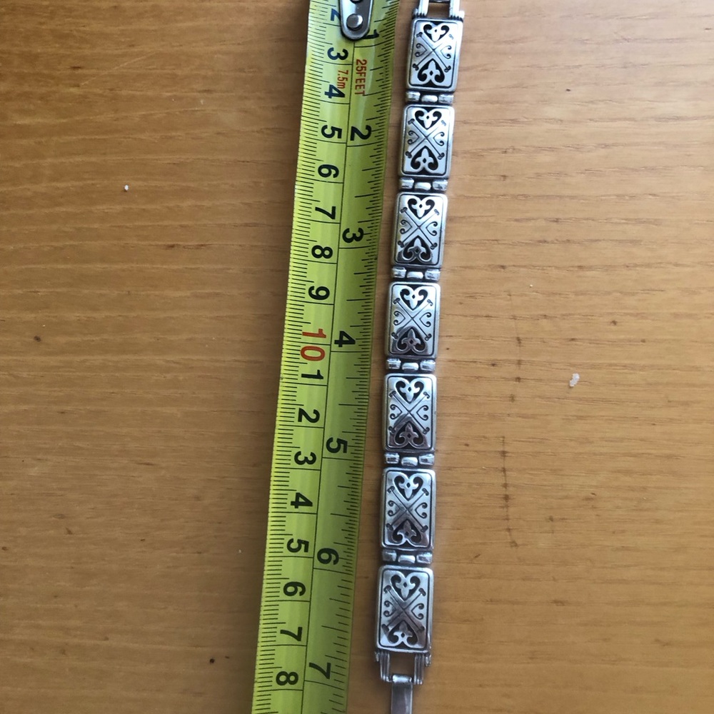 Elegant Silver Heart Pattern Ring - image 1